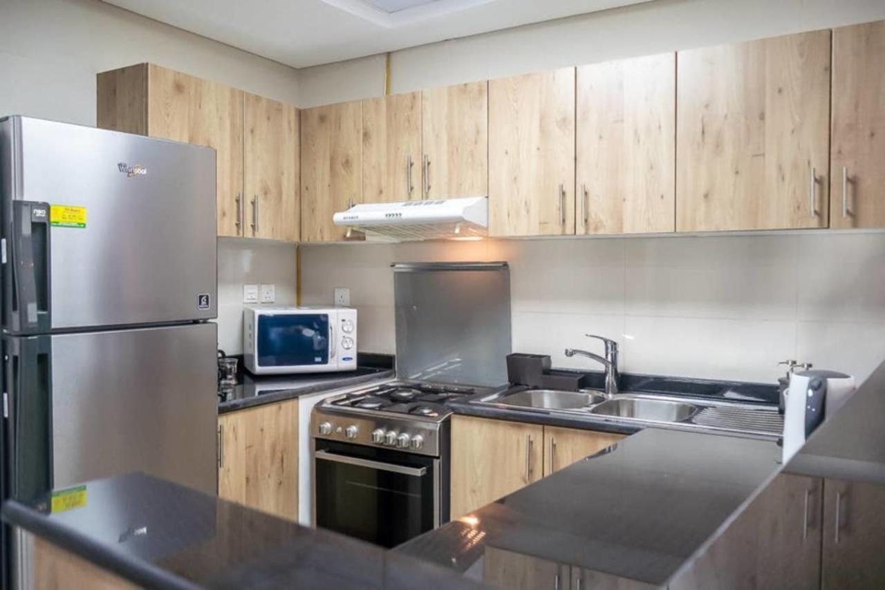 Continental Tower, Dubai Marina - Luton Vacation Homes ภายนอก รูปภาพ