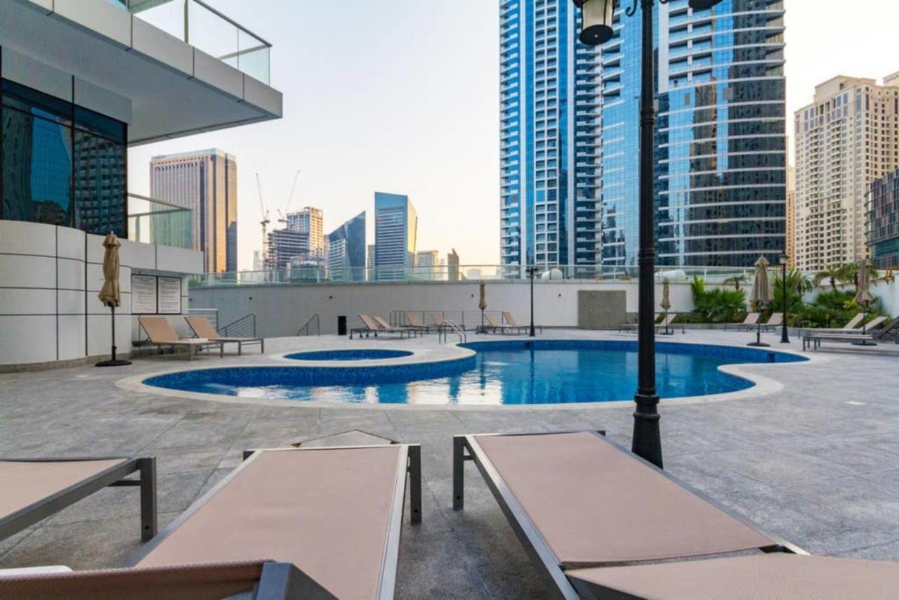 Continental Tower, Dubai Marina - Luton Vacation Homes ภายนอก รูปภาพ